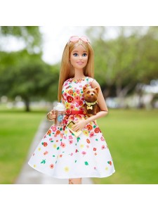 Кукла Барби Коллекционная прогулка в парке DVP55