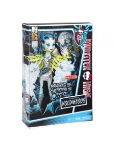 Кукла Monster High Фрэнки Штейн Супергерой BBR88