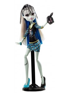 Кукла Monster High Френки Штейн Командный дух BDF08