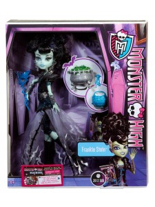 Кукла Monster High Фрэнки Штейн Маска Хэллоуи X3714