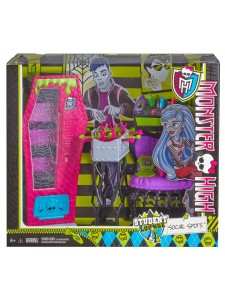 Набор мебели Monster High "Гостиная" BJR21